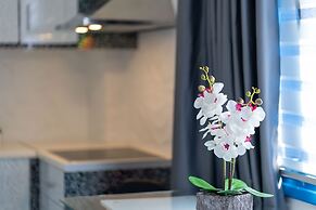 Santorita Suites