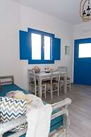 Santorita Suites