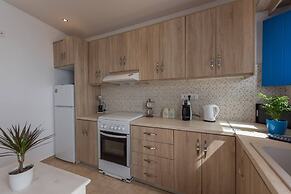 Santorita Suites