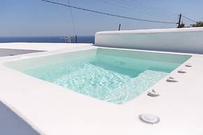 Santorita Suites