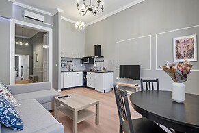 Venus Apartments - Akacfa street I