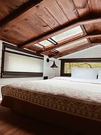 Moçkar House
