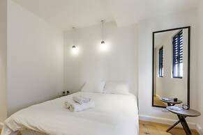 AirTLV-Bazel Apartment With Balcony
