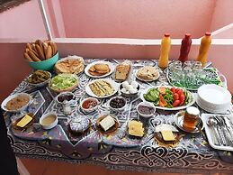 Gohar Guest House