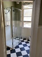 The Exchange Beaconsfield - Offering Heritage Accommodation