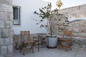 KHAN EIN KAREM BOUTIQUE HOTEL
