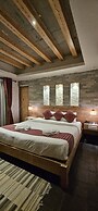 HOTEL MERA PEAK PVT LTD