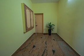 HOTEL BLUEMOON