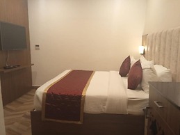 HOTEL BLUEMOON