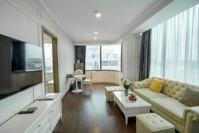 Ivy Luxury Hotel & Apartment