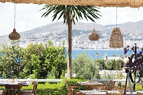 Harmony Hotel