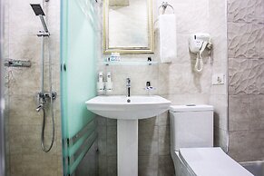 Manifa Hotel