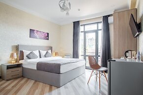 Manifa Hotel