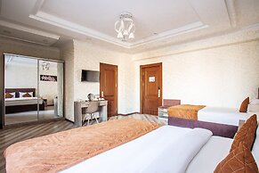 Manifa Hotel