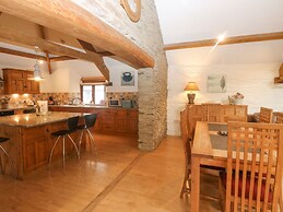 Cowslip Barn