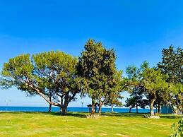 Garden Bungalows and Suites