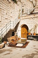 Vita Cave Hotel