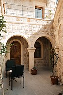 Vita Cave Hotel