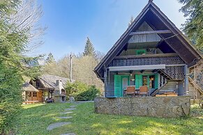 Fani's Riverside Cottage