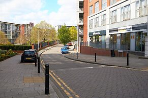 Birmingham City Centre Apartment
