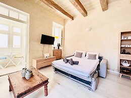 Bright Loft in Center • Near Grand Master Palace