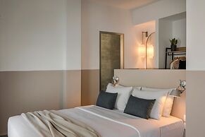 The Rock Suites