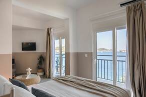 The Rock Suites