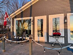 2-bed, Sleeps 4, Sea View & Sauna