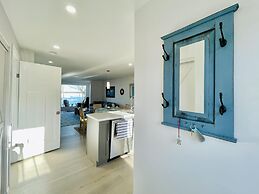 2-bed, Sleeps 4, Sea View & Sauna