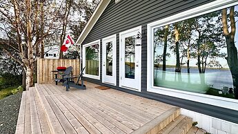 2-bed, Sleeps 4, Sea View & Sauna