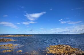 2-bed, Sleeps 4, Sea View & Sauna