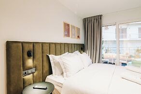Athesense Suites