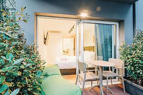 Athesense Suites