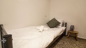 Aida Guest House