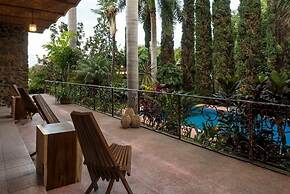Villa San Luis Boutique