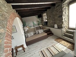 Madüneta 5 Terre Guesthouse