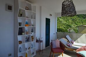 Madüneta 5 Terre Guesthouse