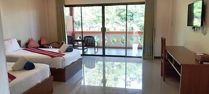 Baan Suan Villas Resort