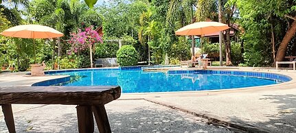 Baan Suan Villas Resort