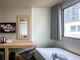 G Boutique Silom Hotel
