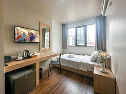 G Boutique Silom Hotel