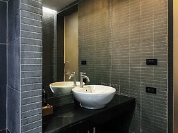 G Boutique Silom Hotel