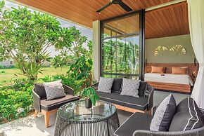 Sea View Pool House
