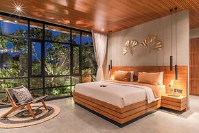 Sea View Pool House