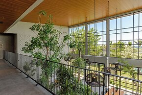 Sea View Pool House