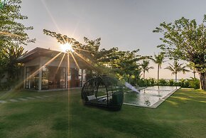 Sea View Pool House