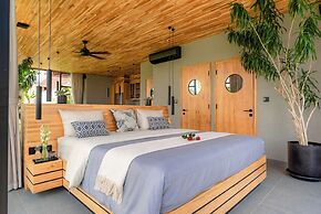 Sea View Pool House