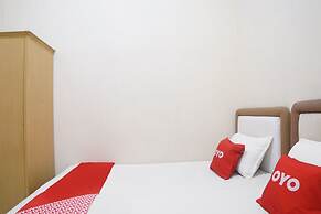 Hotel O Kost Ketapang Syariah