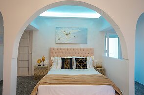 Aina Suites