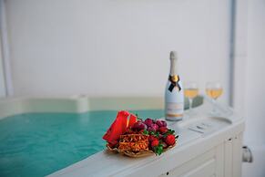 Aina Suites